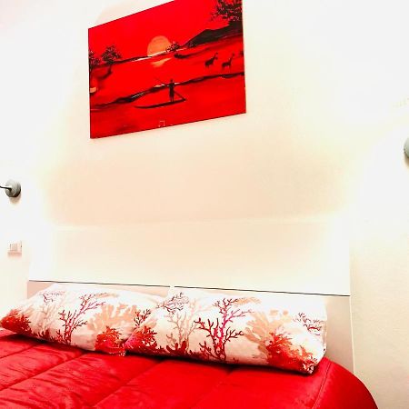Casa Norma Apartment ซอตโตมารีนา ภายนอก รูปภาพ