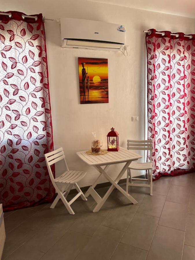 Casa Norma Apartment ซอตโตมารีนา ภายนอก รูปภาพ