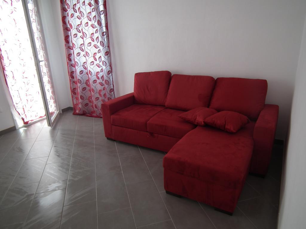 Casa Norma Apartment ซอตโตมารีนา ภายนอก รูปภาพ
