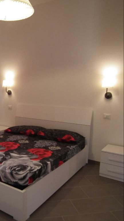 Casa Norma Apartment ซอตโตมารีนา ภายนอก รูปภาพ